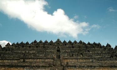 Nglipoh Cycling & Borobudur Tour