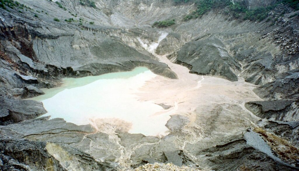Tangkuban Perahu Craters